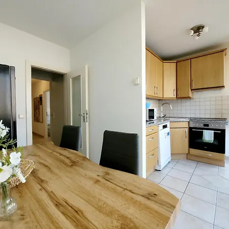 2 Fuer 3-4 Person , Klima, Parkplatz * Mülheim an der Ruhr